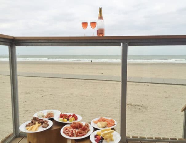 Tapas & cava op het strandterras
