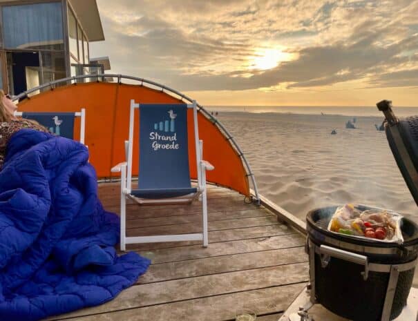 Zonsondergang en een bbq, heerlijk